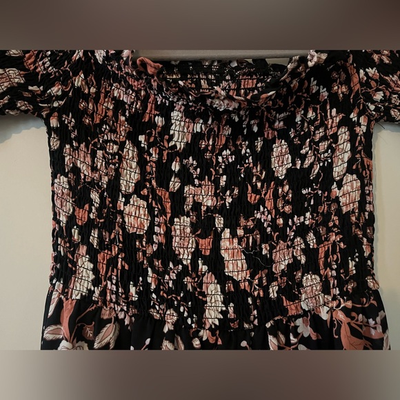 New! Francesca’s Mi Ami Floral Off-Shoulder Maxi Dress women’s size small - Picture 6 of 16